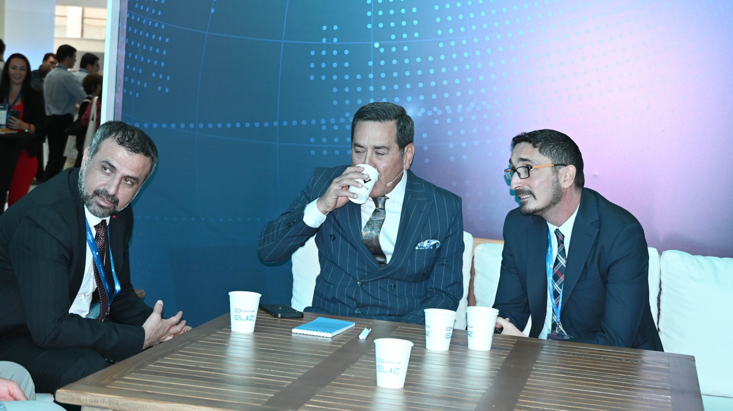 Forum fotoğrafı 113